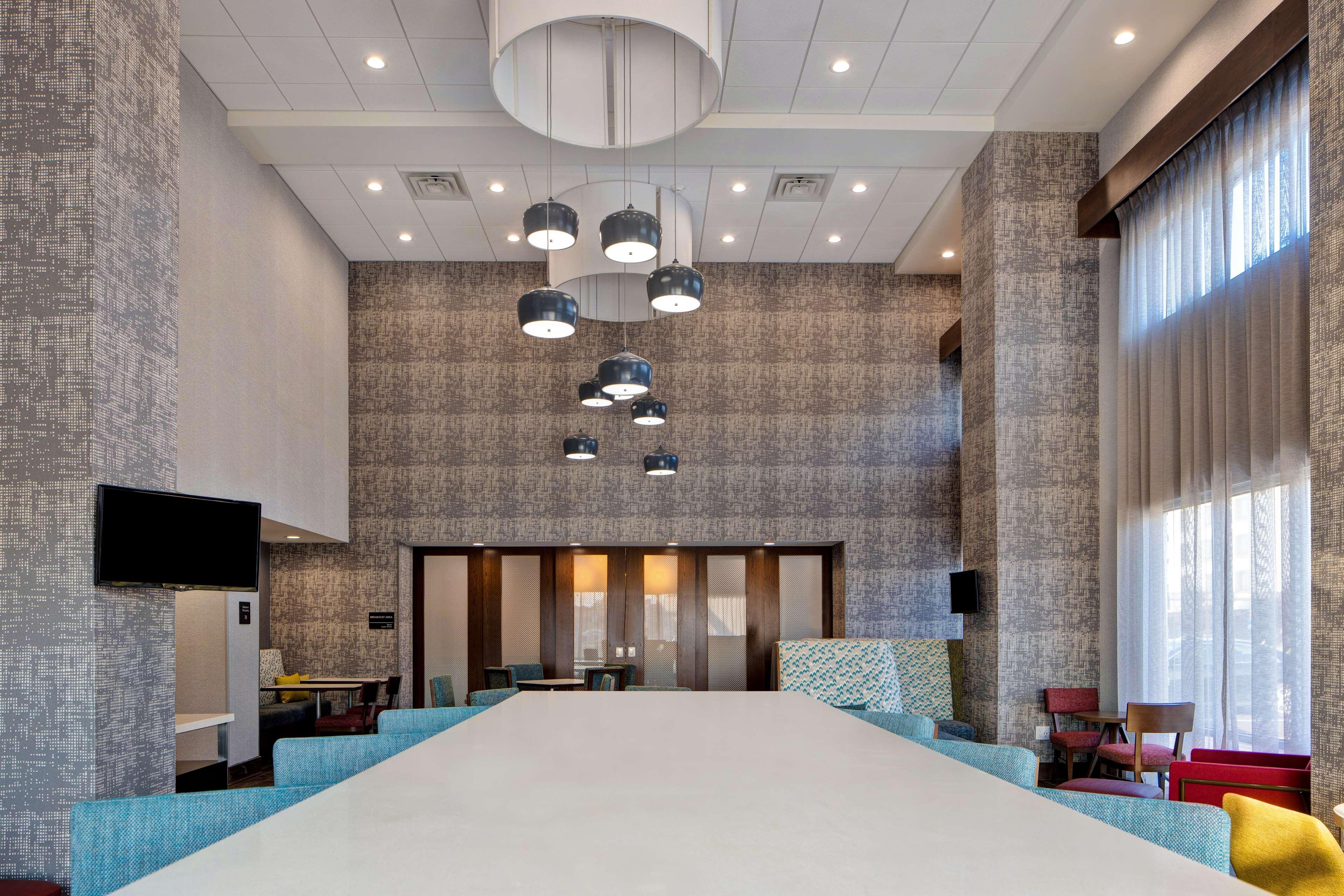 Hampton Inn & Suites Deptford, Nj Bagian luar foto
